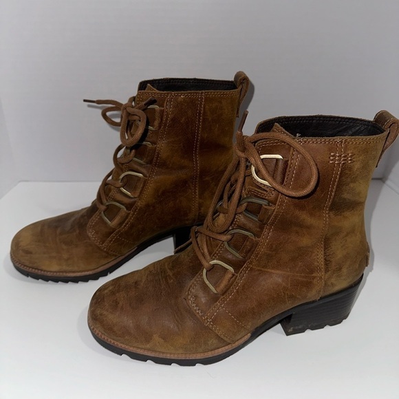 Sorel Cate Lace Heeled Bootie 8 Brown Nubuck Leather Upper Waterproof - Picture 1 of 5